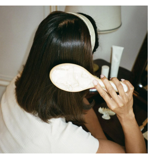 Emi Jay Flat Brush In Chantilly
