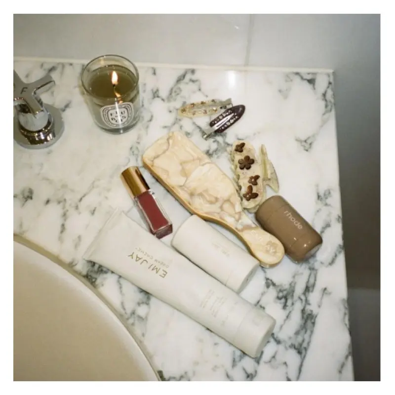 EMI JAY MINI BOAR BRISTLE BRUSH IN CHANTILLY