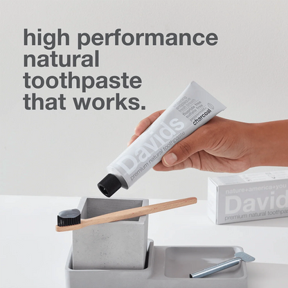 Davids Premium Toothpaste Charcoal + Peppermint