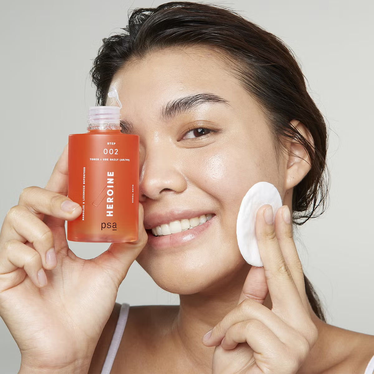 PSA Heroine Mandelic And Licorice Superfood Glow Toner